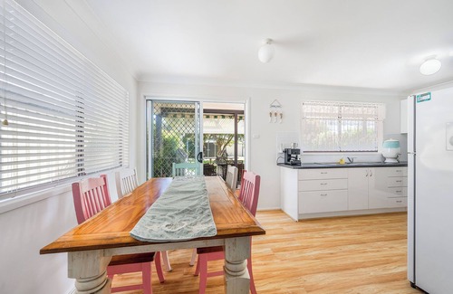Lake Cathie House | Mirrabooka: 2 BR, 1 BA in Lake Cathie , Sleeps 6
