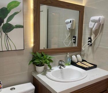 Xom An Loc Hotel | Misona The Hotel