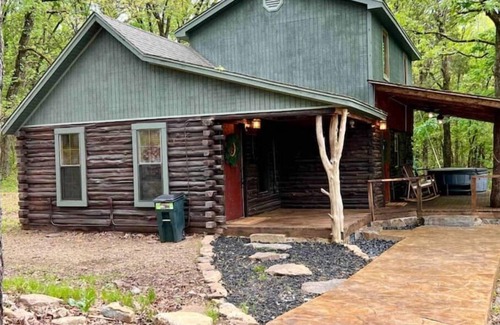 Rudy Cabin | *Mission Cabin Getaway*