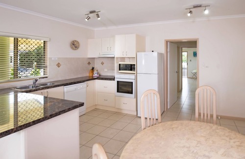 Wongaling Beach Apartment | Mission Reef Resort