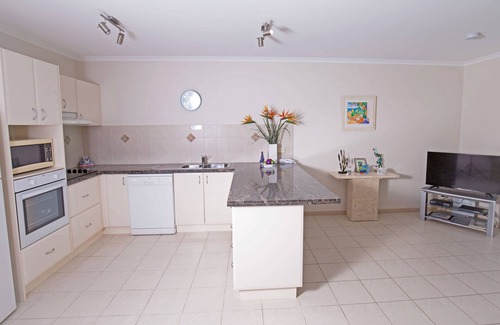 Wongaling Beach Apartment | Mission Reef Resort