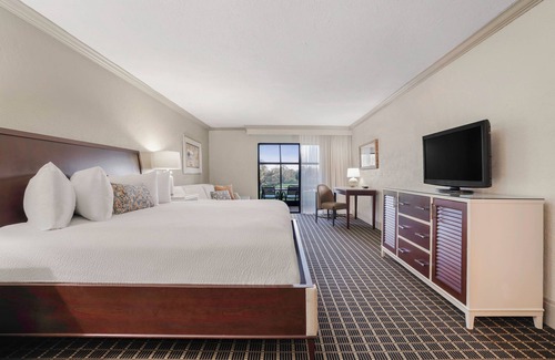 Howey-in-the-Hills Hotel | Mission Resort and Club