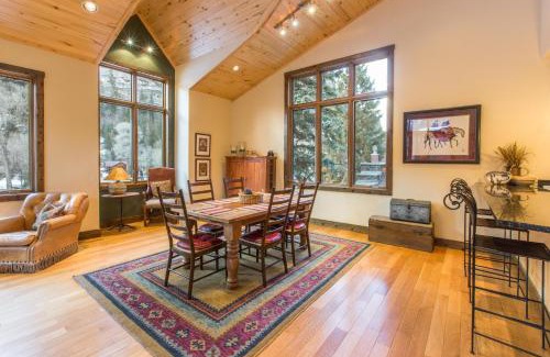 Ouray House | Mission Rock 1