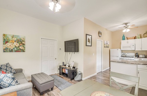 Port Byron Cottage | Mississippi River Retreat w/Views: Walk to Water
