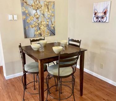 Pepin Apartment | Mist Condo - Cute 1 Bedroom Just 2 Blocks To Beach