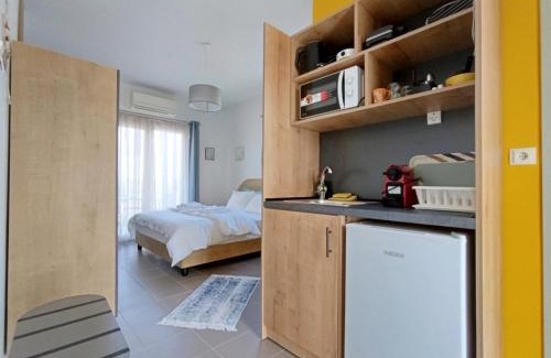 Fanari Apartment | Mistral Studios