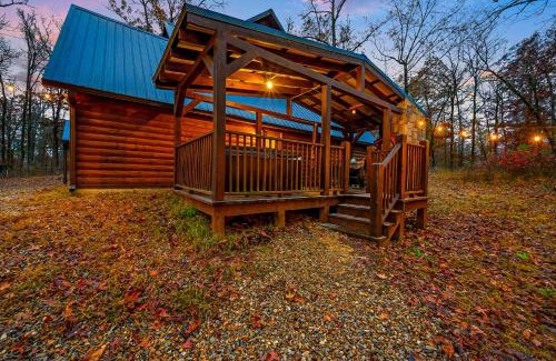 Broken Bow House | Misty Blue Cabin