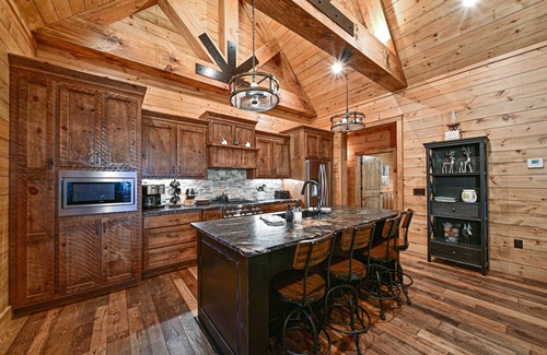 Murphy House | Misty Mountain Luxury mountain cabin with breathtaking views, hot tub, & game room!