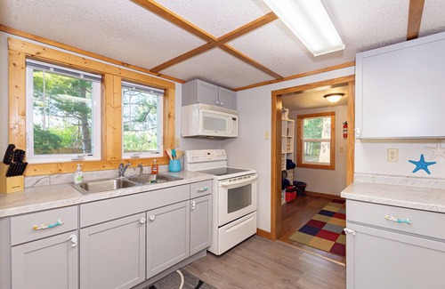 Harshaw House | Mitchell Lane Retreat