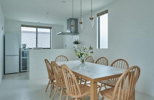 Onomichi Villa | MitO Onomichi - Sauna & Scenic 3-Story Stay