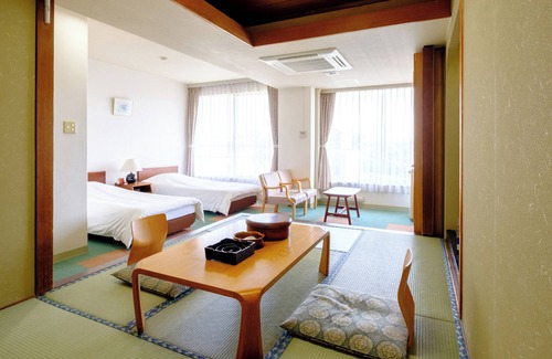 Kaike Onsen House | Mitsui Bekkan