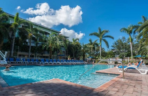Weston Apartment | Mizner Place at Weston Town Center Nov. 19 - 26th 2023 One bedroom suite B
