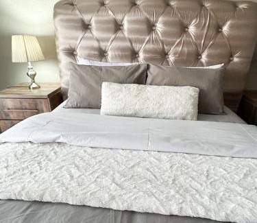 Nkomazi House | Mjejane Debs guest house
