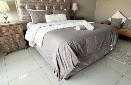 Nkomazi House | Mjejane Debs guest house