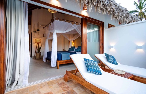 Acarau Hotel | MKNI Hotel - Ikaika Makani Experience