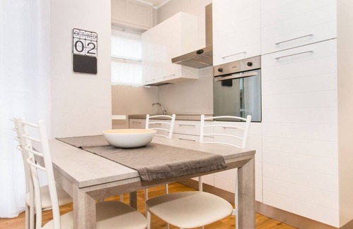 Parella Apartment | MM Pozzo Strada Terrace Apartment