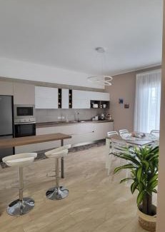 Sant'Antonio Abate Apartment | Mo' Mo' House