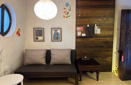 Thapae Hotel | Mo Rooms