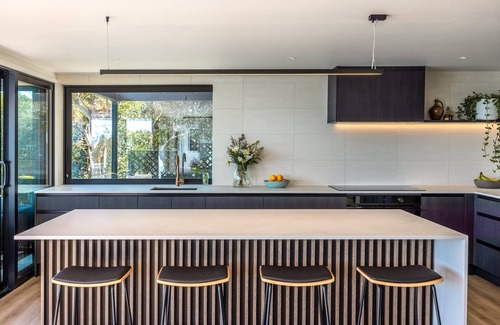 Surfdale House | Moana Retreat | Stay Waiheke