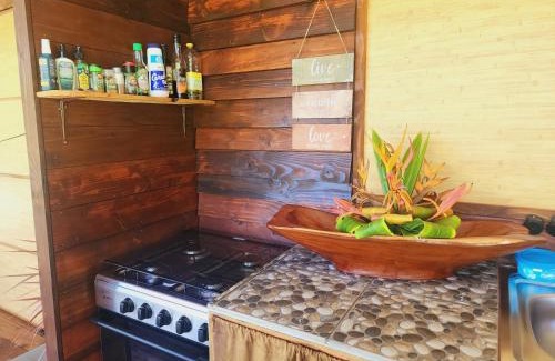 Huahine Bed & Breakfast | Moanaiti Lodge