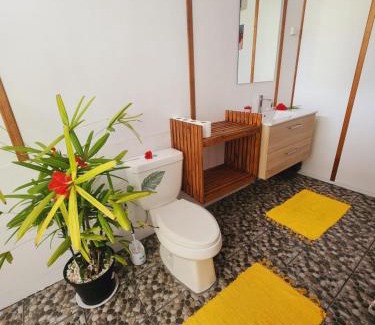 Huahine Bed & Breakfast | Moanaiti Lodge