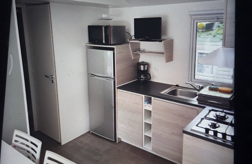 Laruns House | Mobil-home 4 Personnes Camping 4 Étoiles Piscine