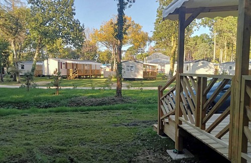Piriac-sur-Mer RV Rental | Mobile Home 'Mobil Home Piriac Détente Boisée' with Private Terrace and Private Garden
