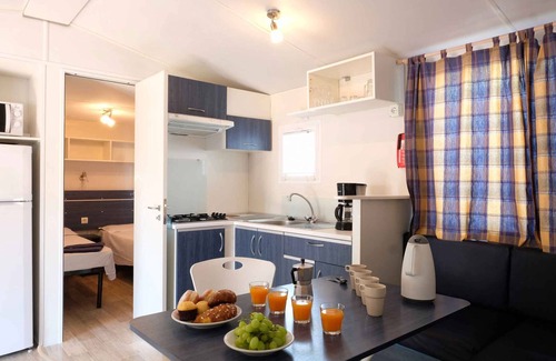 Sankt Peter am Kammersberg House | Mobilehome with air conditioning, pool and sauna