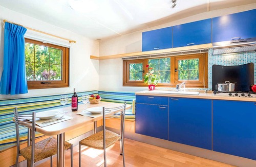 Fertilia House | Mobilehome mit Pool