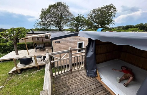 Saint-Molf House | Mobilheim 3 Zimmer 4 Personen + Cabane Kinder + TV