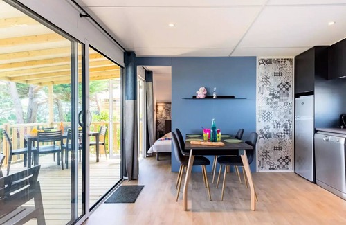 Asserac House | Mobilheim Premium Meerblick 4 Zimmer 6 Personen + TV 2 Badezimmer