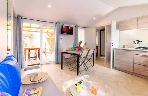 Asserac House | Mobilheim Premium Sable Seite 4 Teile 6 Personen + TV