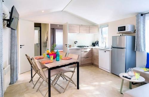Asserac House | Mobilheim Premium Sable Seite 4 Teile 6 Personen + TV