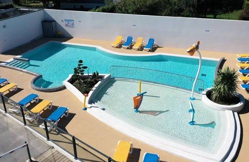Saint-Gildas-de-Rhuys House | Mobilheim Super Mercure Regular (Samstag) 4 Personen