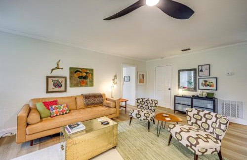 Seguin House | Mod on the Guad Home with Lake McQueeney Views!