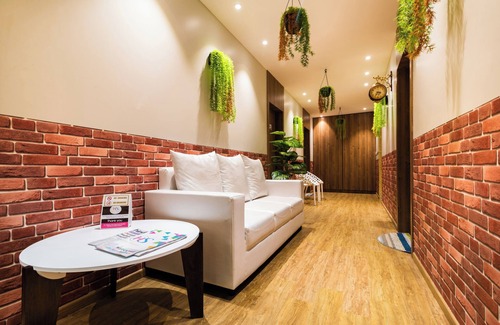 Borivali East Apartment | Moderene Studio with Kitchen with amenities.