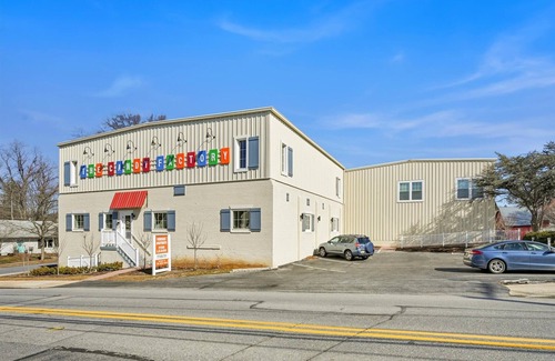 Elizabethtown Apartment | Modern 1-Bedroom Apartment – Perfect for Corporate & Student Stays