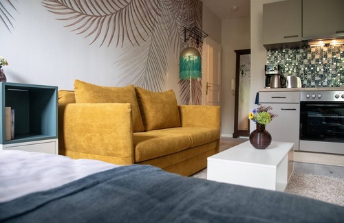 Steintor-Vorstadt Apartment | Modern 1-room apartment near the train station, newly renovated, top furnishings