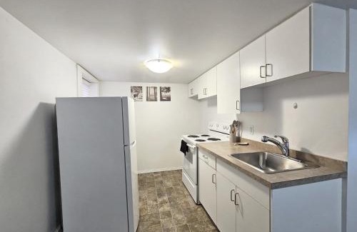 Moose Jaw Apartment | Modern 1BR at Downtown