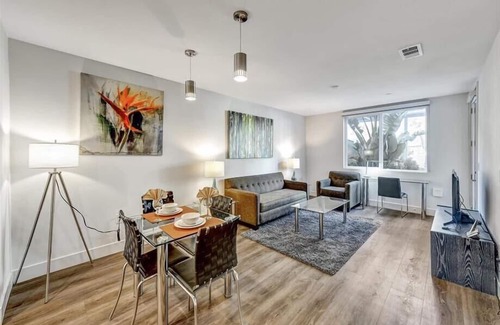 Irvine Business Complex Apartment | Modern 1BR | Kitchen + Laundry | Near Orange County Airport