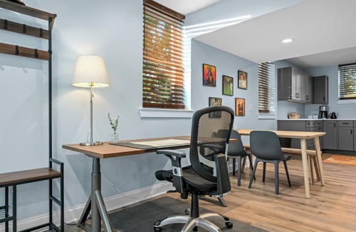 Atlanta Apartment | Modern 1BR Retreat Perfect for Long Term Stays