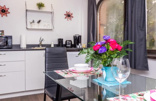 Centretown West Apartment | Modern 1BR Units - Near Downtown Ottawa