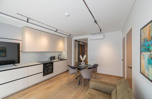 Kaunas Apartment | Modern 2 BD Apartment by Domvia