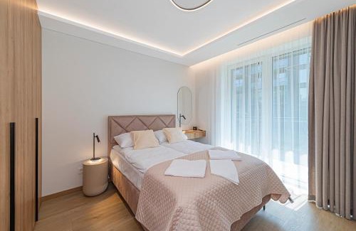 Kaunas Apartment | Modern 2 BD Apartment by Domvia