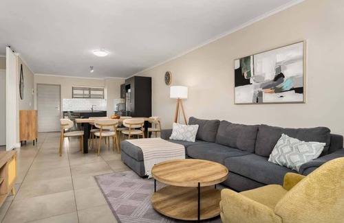 Century City Apartment | Modern 2 Bed Century City Apartment, Pool + Braai