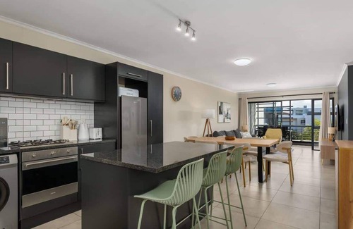 Century City Apartment | Modern 2 Bed Century City Apartment, Pool + Braai