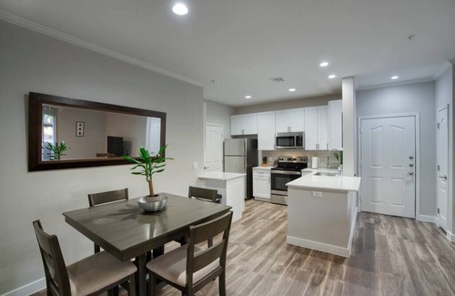 McDowell Mountain Apartments Apartment | Modern 2-BR Condo near Kierland