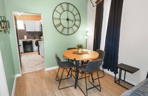 Southeast Omaha House | Modern 2B Home 5m to Downtown + Dog Friendly Yard