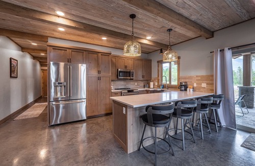 Coram Condo | Modern 2bd/2ba Condo w/Private Patio, Hot Tub & Nearby Glacier Adventures - #2-1