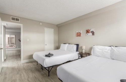Tempe Apartment | Modern 2bed Bedcentrallocatio1bathaptking Bed
